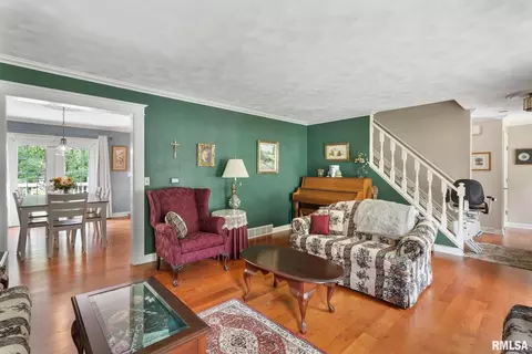 3533 13th St, Moline, IL 61265 photo 5