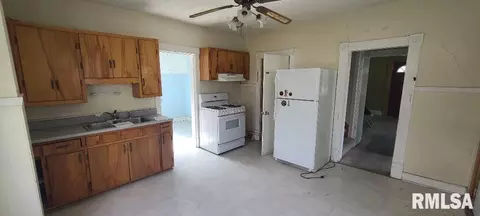 846 17th Ave, Moline, IL 61265 photo 3