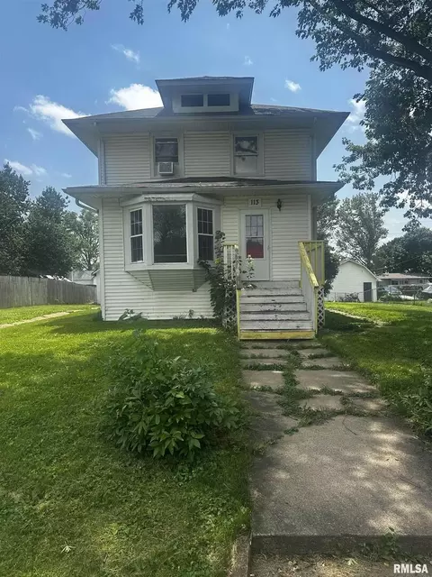 113 Washington St W, Wheatland, IA 52777