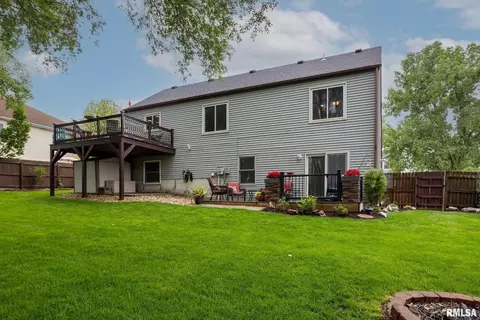 104 Blackhawk Dr, Park View, IA 52748 photo 2