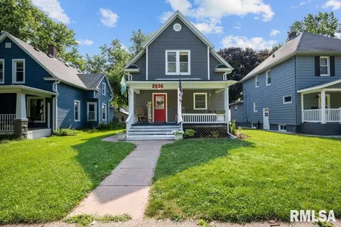 2036 14th St, Moline, IL 61265