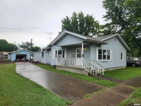 511 S 26th St, Herrin, IL 62948