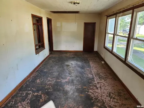 511 S 26th St, Herrin, IL 62948 photo 3