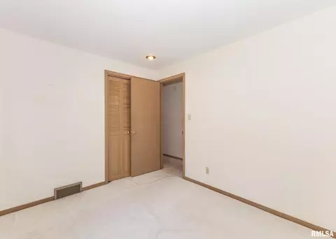 3505 49th St, Moline, IL 61265 photo 21