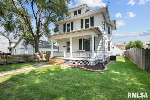 1311 18th Ave, Moline, IL 61265