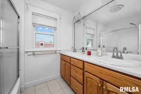 1311 18th Ave, Moline, IL 61265 photo 19