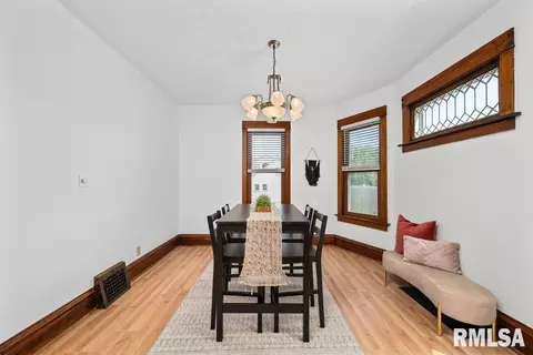 1311 18th Ave, Moline, IL 61265 photo 9