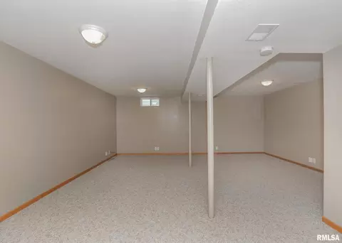 1110 17th Ave, Silvis, IL 61282 photo 24