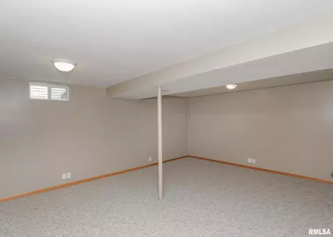 1110 17th Ave, Silvis, IL 61282 photo 25