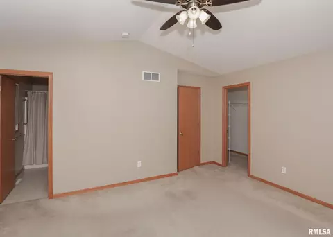 1110 17th Ave, Silvis, IL 61282 photo 16
