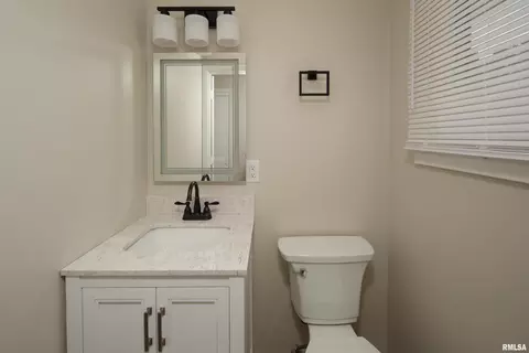 3405 43rd St, Moline, IL 61265 photo 16