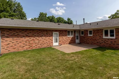 3405 43rd St, Moline, IL 61265 photo 37