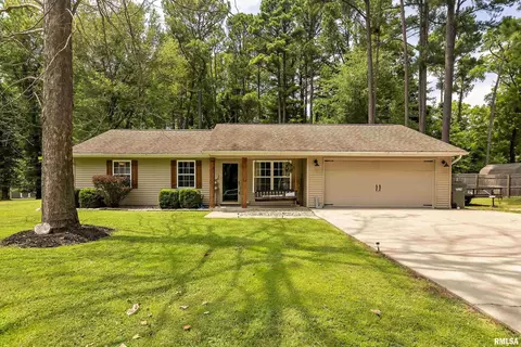 906 Whitecotton Dr, Carterville, IL 62918