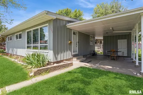 1603 4th Ave, Silvis, IL 61282 photo 2