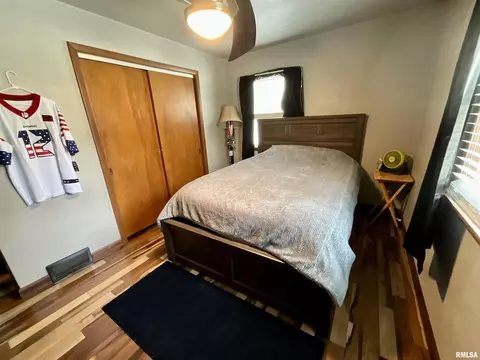 3816 32nd Ave, Moline, IL 61265 photo 10