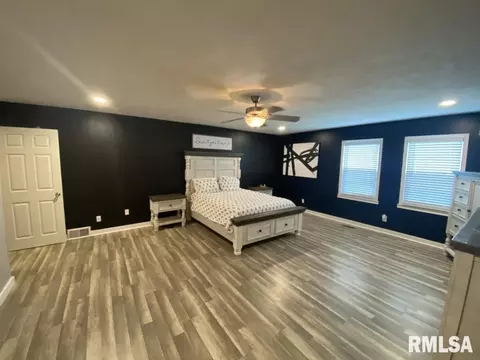 1210 E Boulevard St, Marion, IL 62959 photo 16