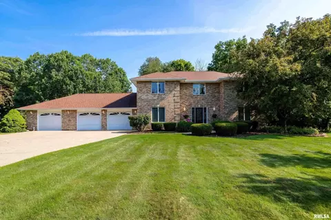 13415 105th Ave W, Taylor Ridge, IL 61284