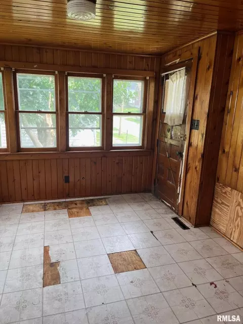 518 Willow St, Kewanee, IL 61443 photo 10