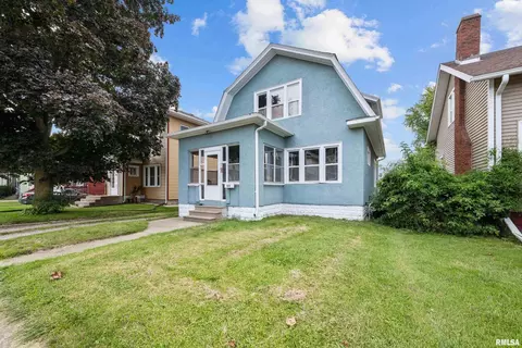 323 16th Ave, East Moline, IL 61244