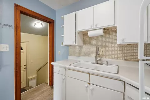3621 26th St, Moline, IL 61265 photo 12