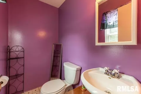 3819 15th St #B, Moline, IL 61265 photo 11