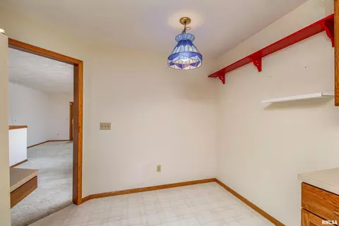 5335 19th Ave, Moline, IL 61265 photo 12