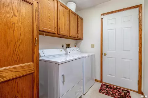 5335 19th Ave, Moline, IL 61265 photo 19