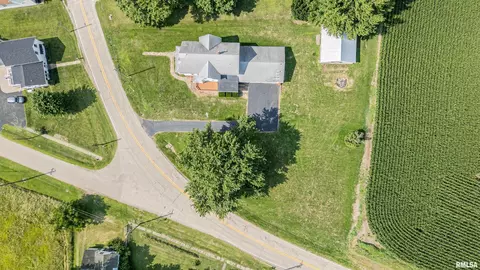 223 Providence Rd, Buda, IL 61314 photo 5