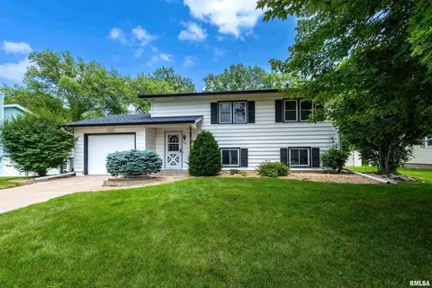 515 N 5th St, Eldridge, IA 52748 photo 20