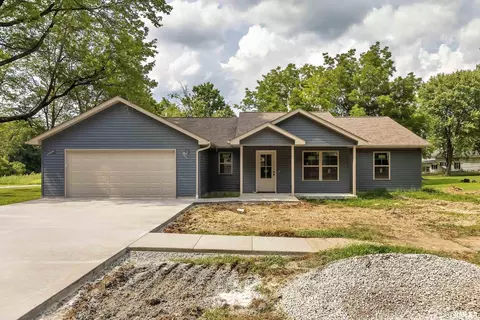404 Hanford St, Cambria, IL 62915