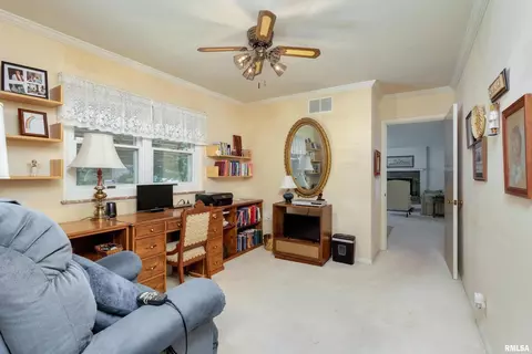 2808 26th St, Moline, IL 61265 photo 19