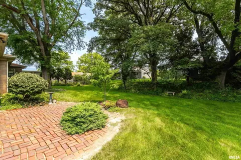 2808 26th St, Moline, IL 61265 photo 33
