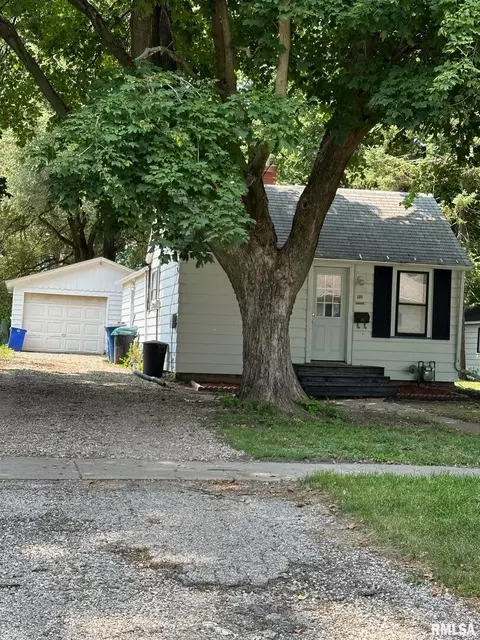 109 N Pleasant St, Cambridge, IL 61238