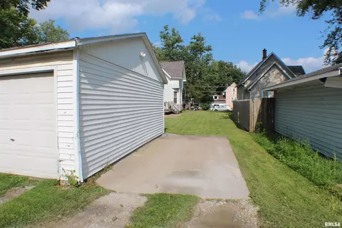 1507 1507 12 18th St, Moline, IL 61265 photo 17