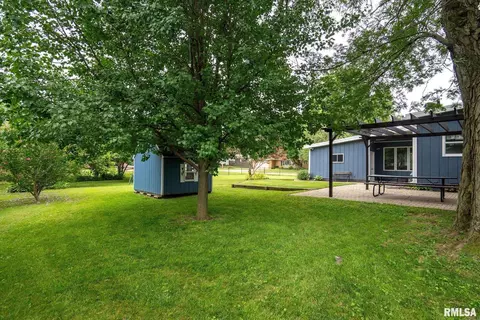 1815 37th St, Moline, IL 61265 photo 31