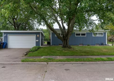 1815 37th St, Moline, IL 61265 photo 33