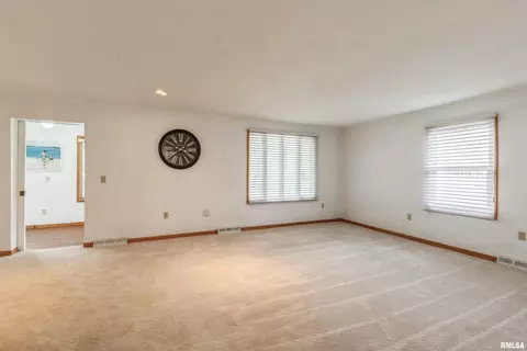 4516 21st Ave, Moline, IL 61265 photo 10