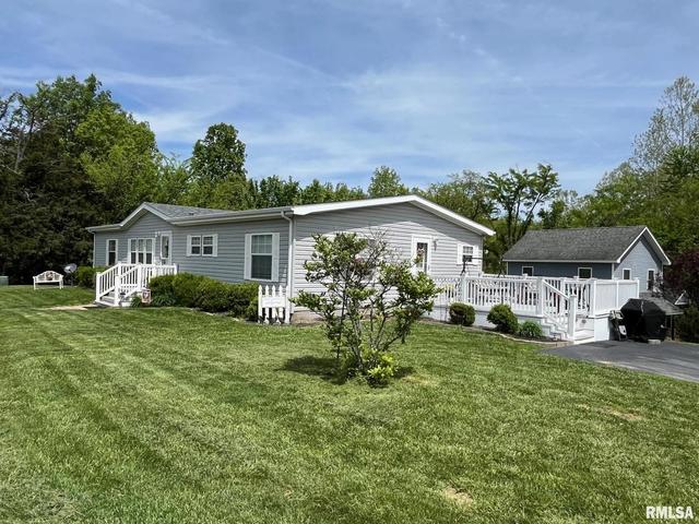 20 Hidden Creek Road Rd, Carbondale, IL 62903