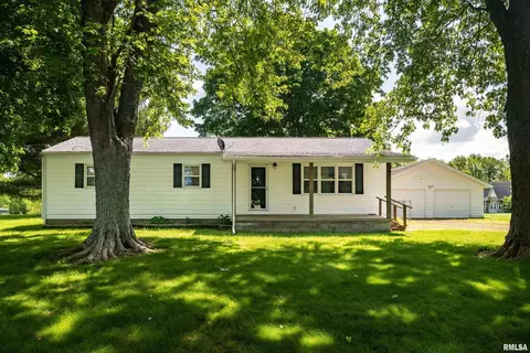 36 Tornado Rd, Murphysboro, IL 62966