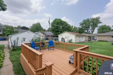2411 29th St, Moline, IL 61265 photo 26