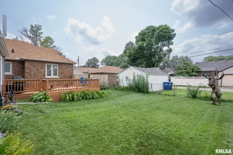 2411 29th St, Moline, IL 61265 photo 28