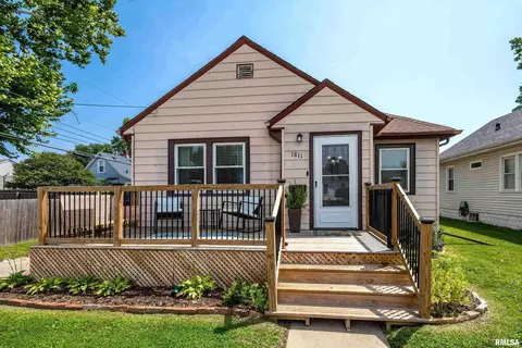 1811 44th St, Rock Island, IL 61201
