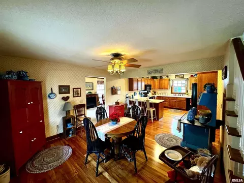 809 NW 3rd Ave, Aledo, IL 61231 photo 12