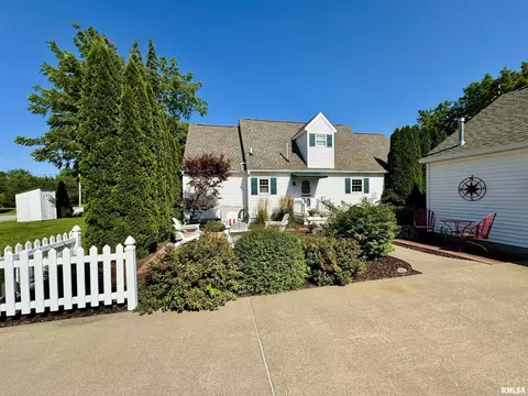 809 NW 3rd Ave, Aledo, IL 61231 photo 5