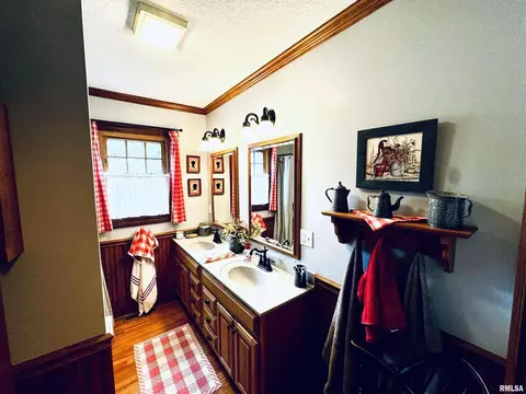 809 NW 3rd Ave, Aledo, IL 61231 photo 19