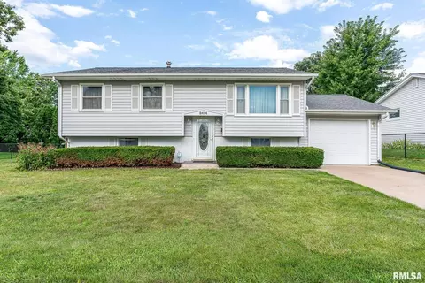 2414 Sturdevant St, Davenport, IA 52804