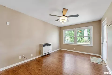 3717 13th Ave, Moline, IL 61265 photo 7