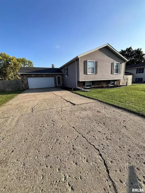 809 David St, Kewanee, IL 61443 photo 2