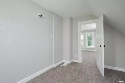 833 20th Ave, Moline, IL 61265 photo 30