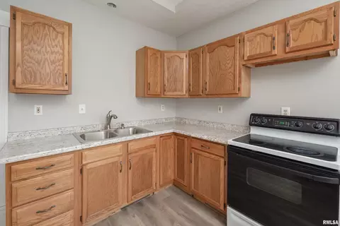 833 20th Ave, Moline, IL 61265 photo 12